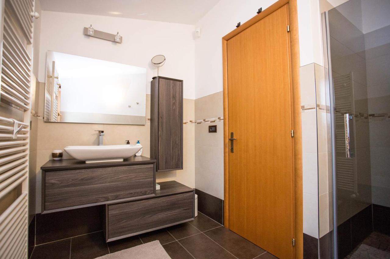 Casa Di Marco E Kaila Hotel Tavullia Eksteriør billede