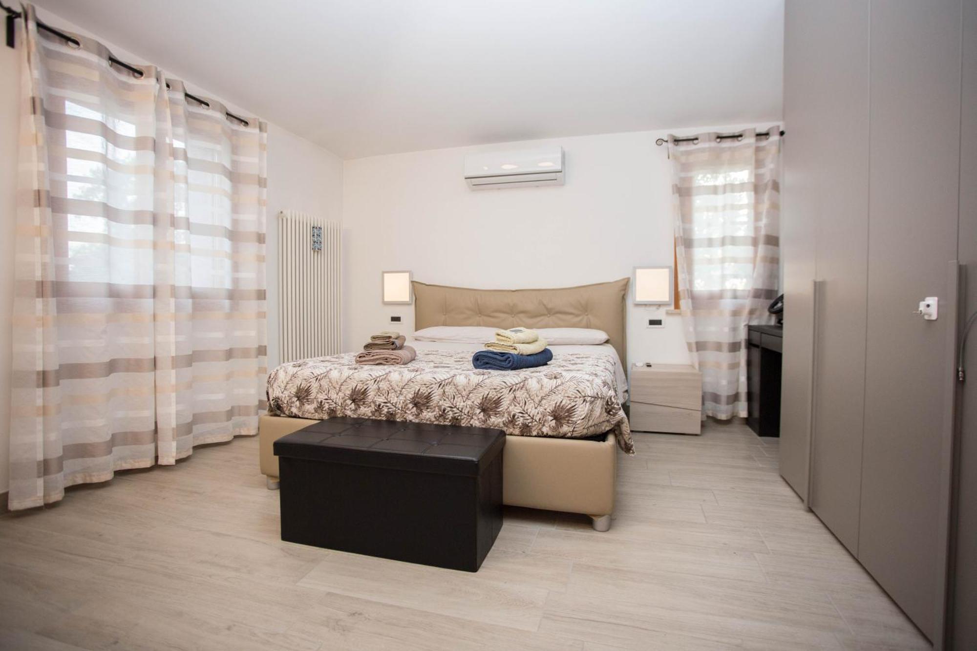 Casa Di Marco E Kaila Hotel Tavullia Eksteriør billede